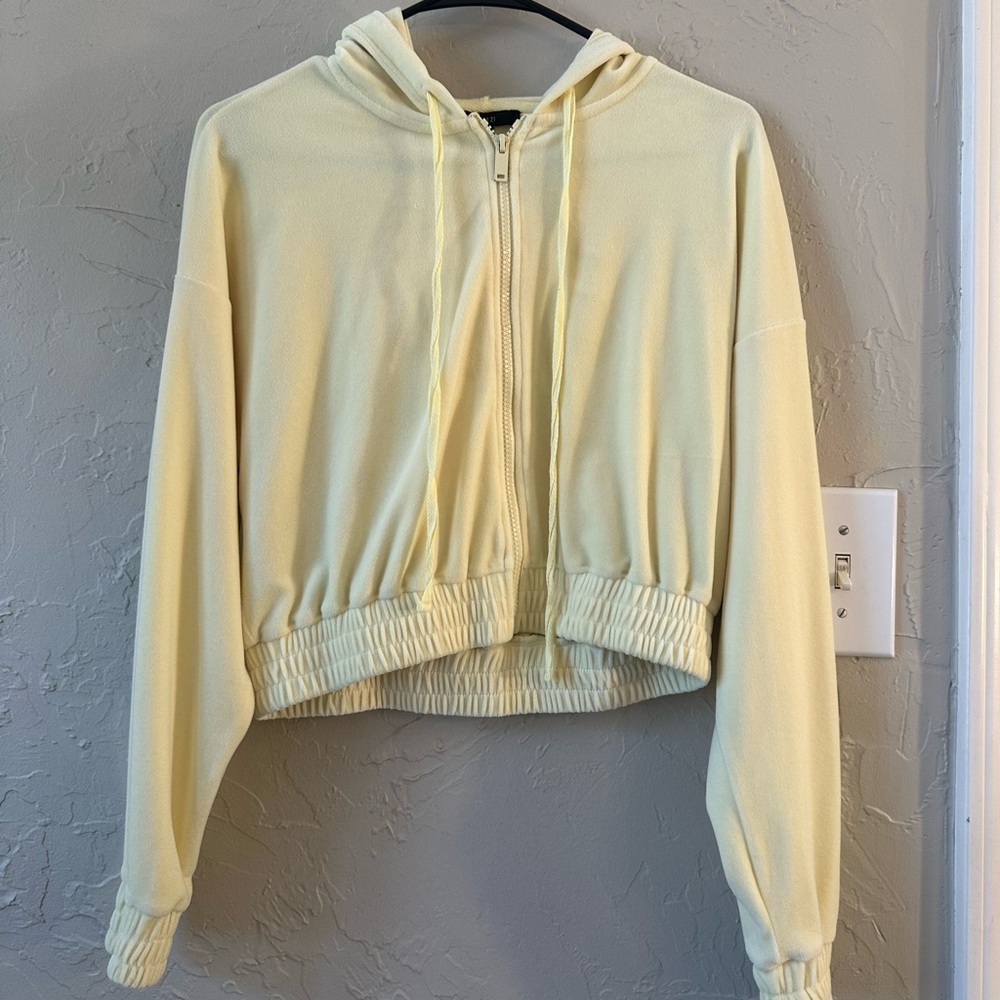 Forever 21 Velour Pastel Yellow Zip-Up Hoodie Small